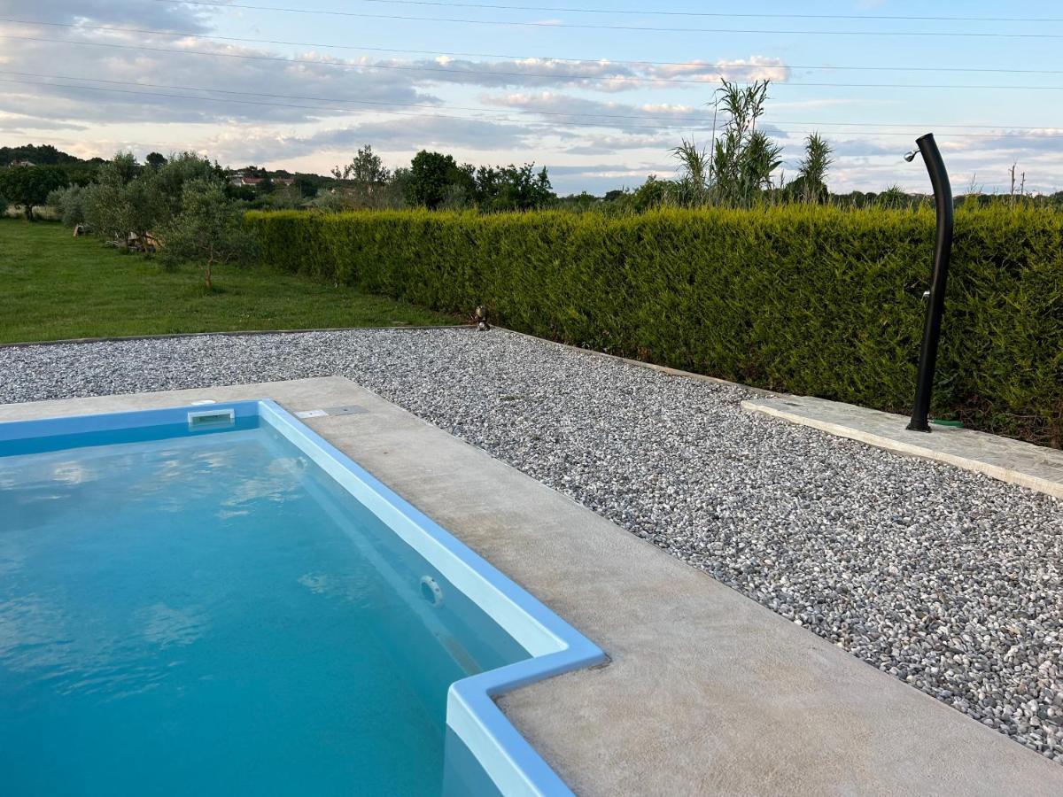 הוילה PUY Dora House With Wifi And Outdoor Swimming Pool מראה חיצוני תמונה