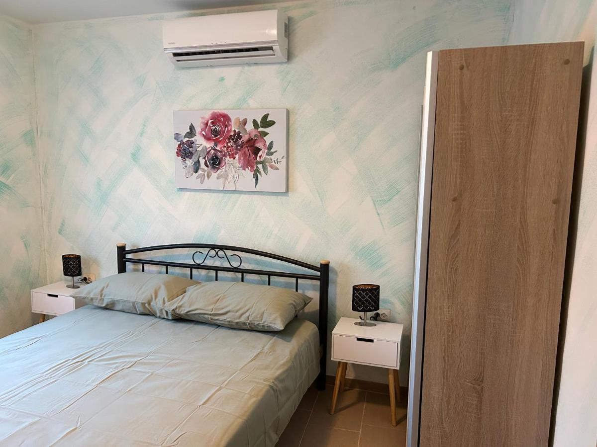 הוילה PUY Dora House With Wifi And Outdoor Swimming Pool מראה חיצוני תמונה