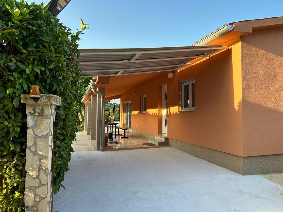 הוילה PUY Dora House With Wifi And Outdoor Swimming Pool מראה חיצוני תמונה